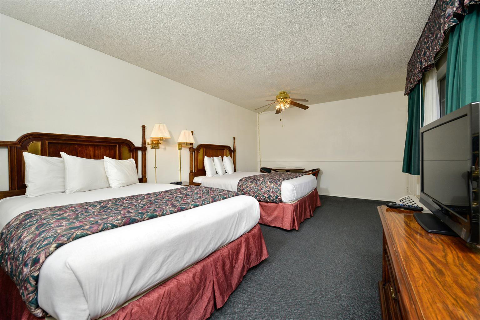 Americas Best Value Inn & Suites - Lancaster Exterior foto