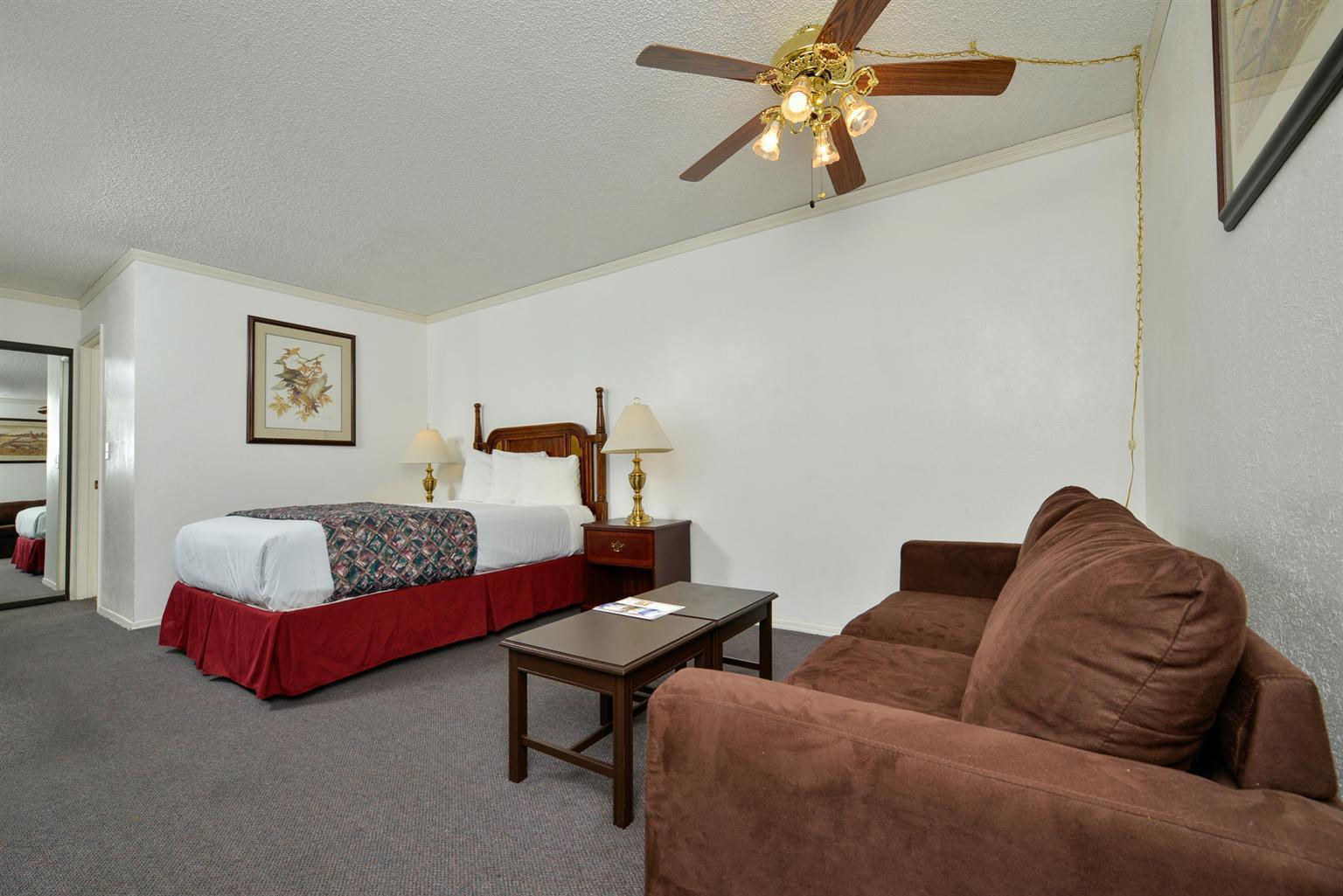 Americas Best Value Inn & Suites - Lancaster Exterior foto